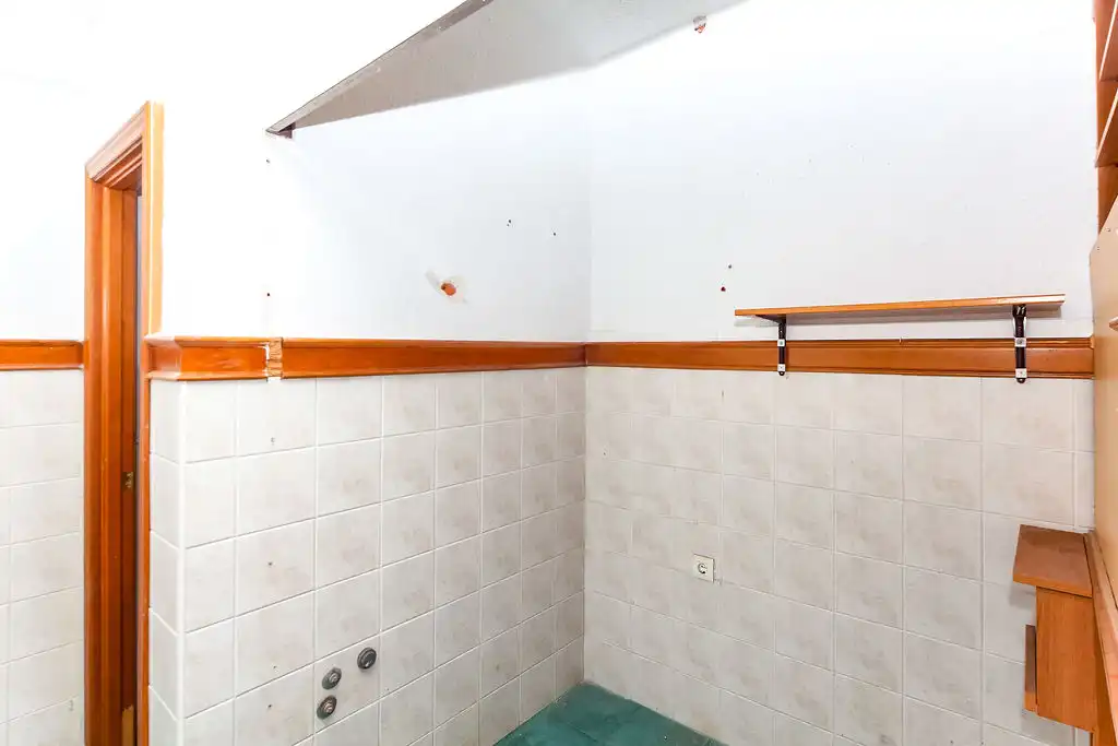 Business premises for sale in C/ Pintor Josep Ribera, imagen 10