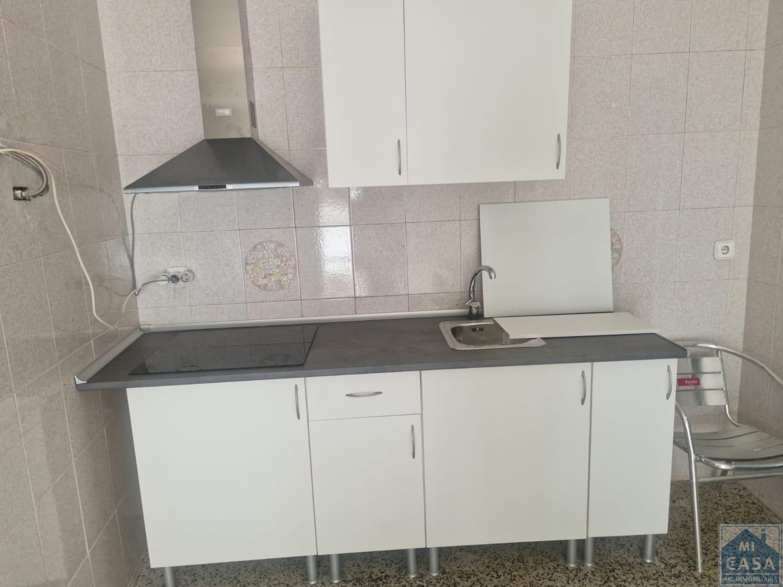 Kitchen of Flat to rent in Mérida  with Air Conditioner, Terrace and Furnished