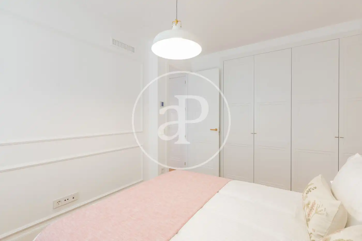 Habitación de Piso en venta en Madrid con Aire acondicionado, Calefacción y Terraza