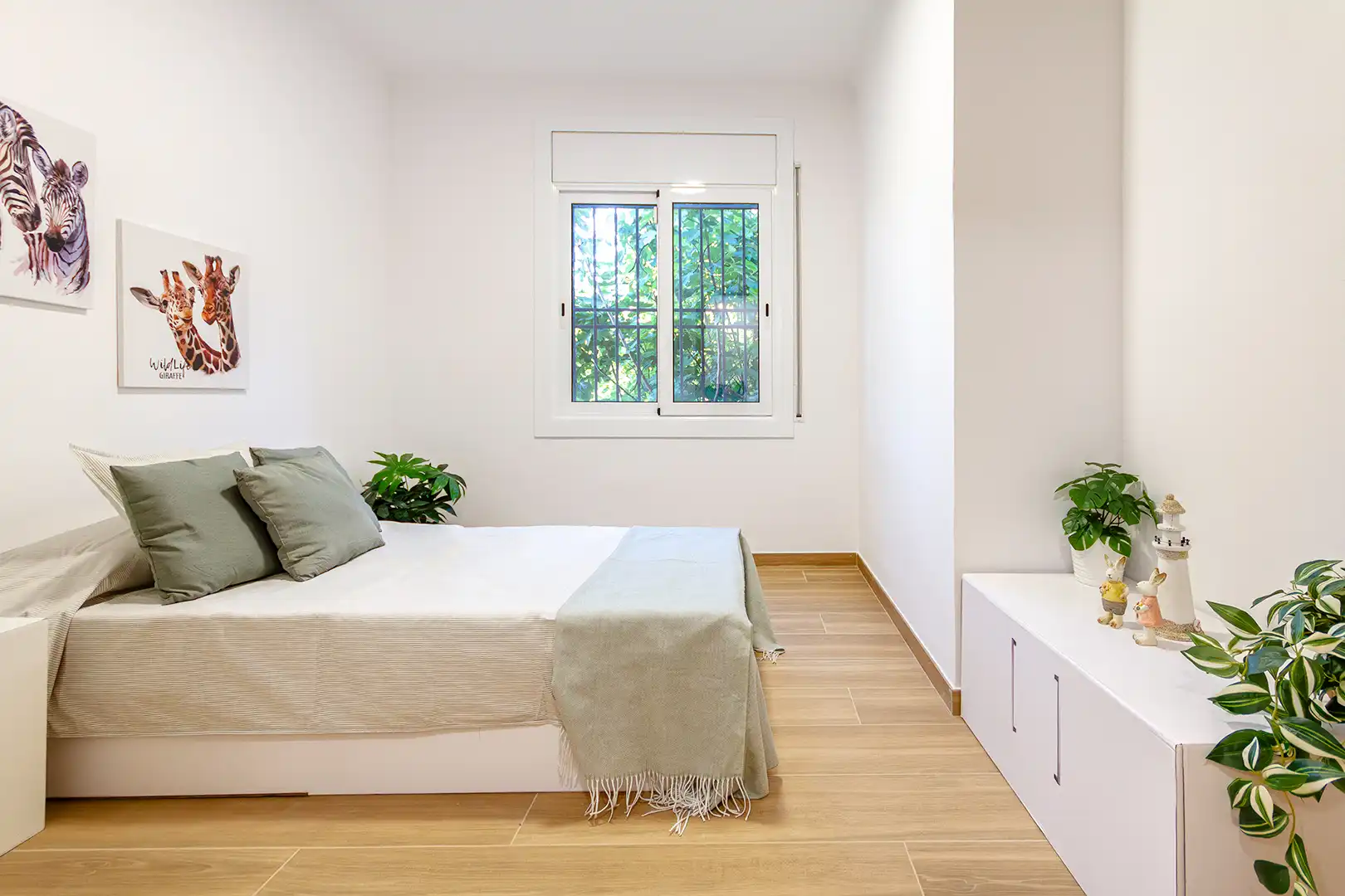 Habitación de Casa o chalet en venta en Castellví de Rosanes con Aire acondicionado, Calefacción y Jardín privado
