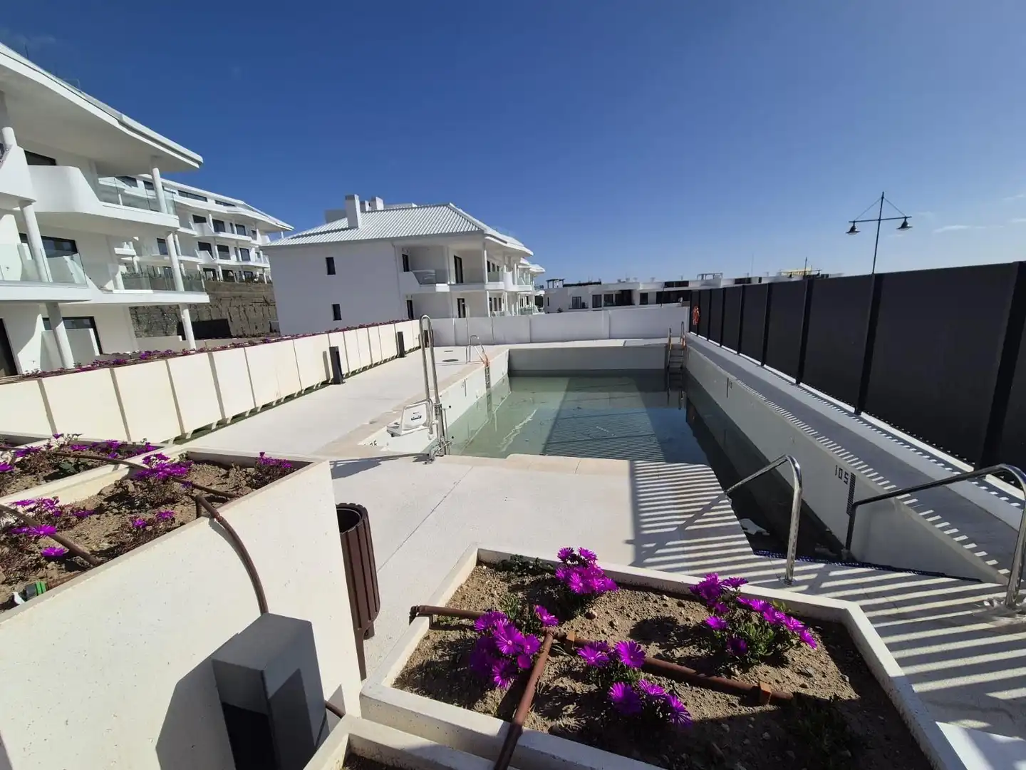 Habitatge amb piscina en venda a Las Gaviotas  - Carvajal, imagen 8