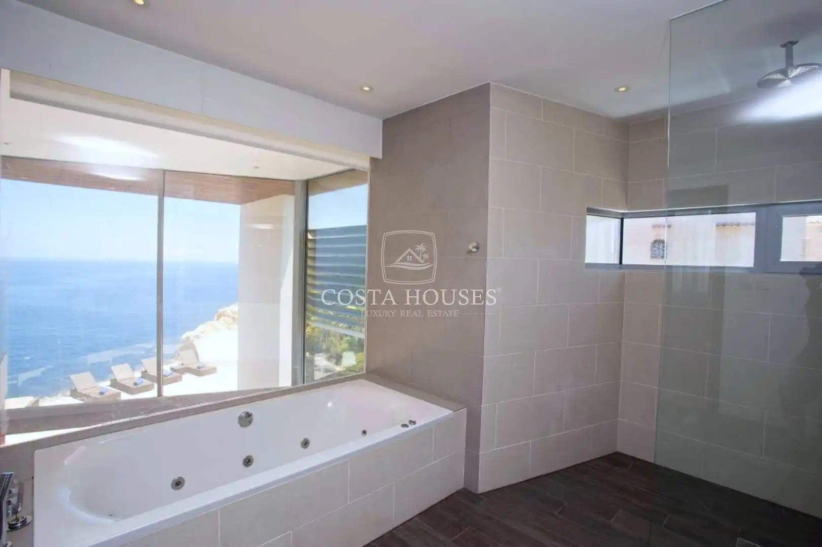 Bathroom of Houses for sale in Jávea / Xàbia  with Air Conditioner, Private garden and Terrace