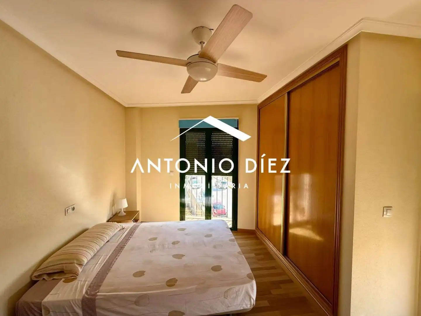 Habitación de Casa o chalet de alquiler en Aspe con Parquet y Terraza