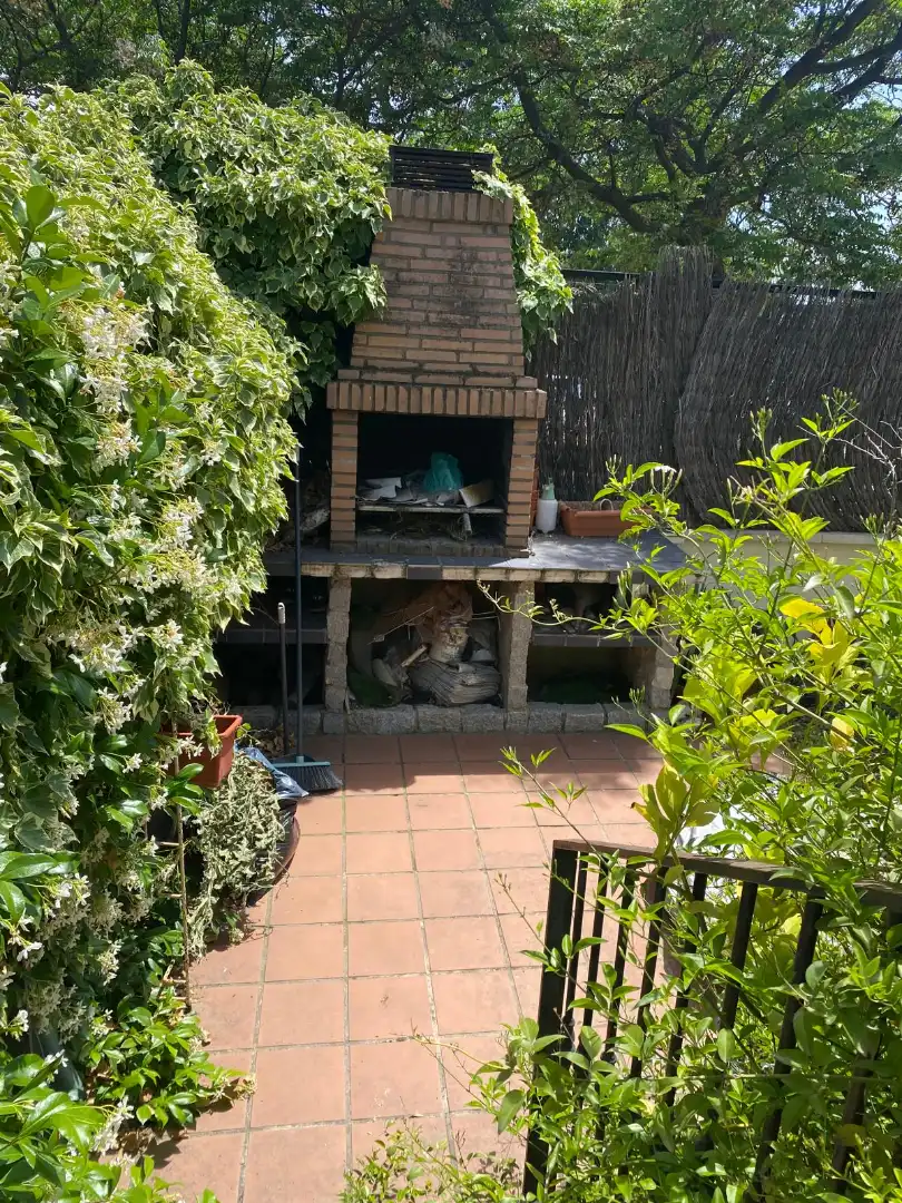 Jardí de Pis en venda en Villaviciosa de Odón amb Aire condicionat, Calefacció i Jardí privat