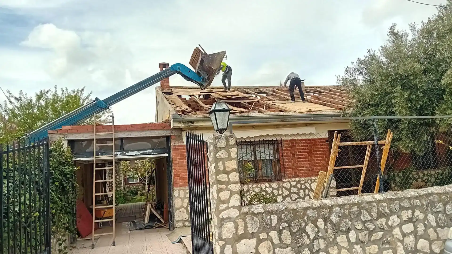 Vista exterior de Finca rústica en venta en Adrados con Jardín privado, Parquet y Trastero