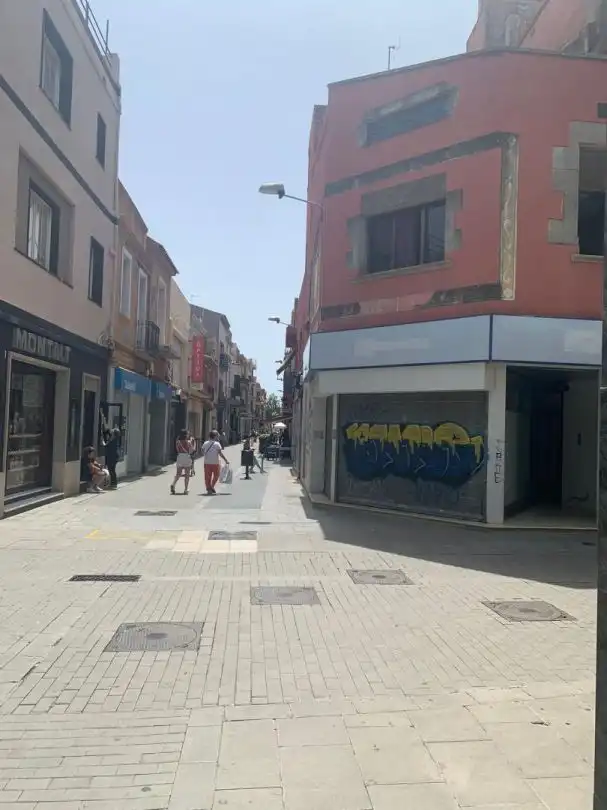 Vista exterior de Edificio en venta en Malgrat de Mar