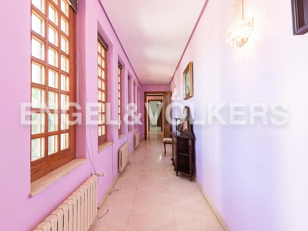 Houses for sale in Ontinyent  with Air Conditioner, Heating and Private garden