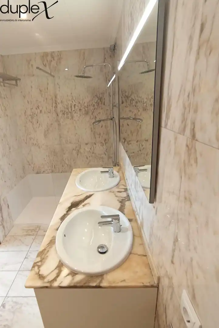 Bathroom of Flat for rent in Mataró  with Heating and Balcony