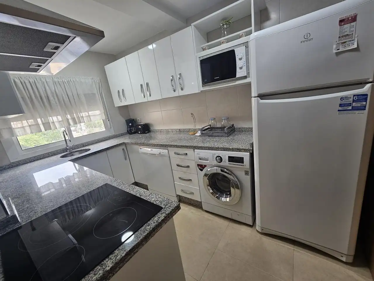 Flat for rent in Calle Alborán, Pago San José - Princi - Jerez