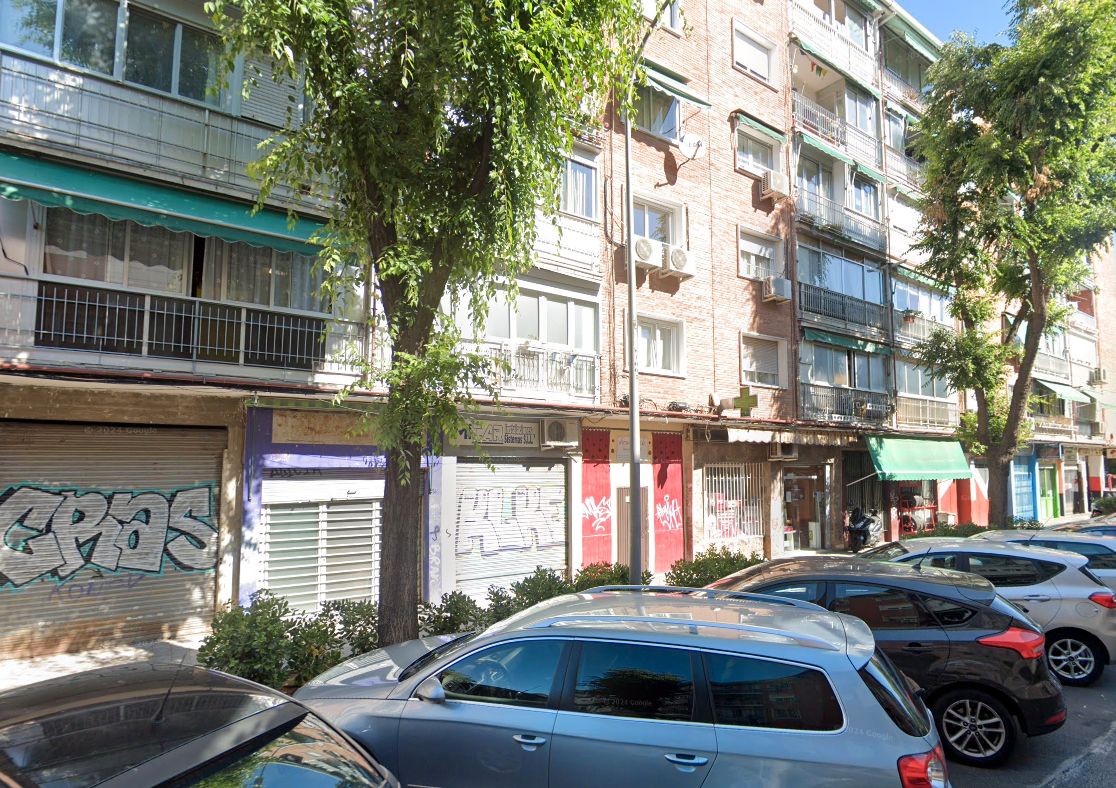 Exterior view of Premises for sale in  Madrid Capital  with Air Conditioner