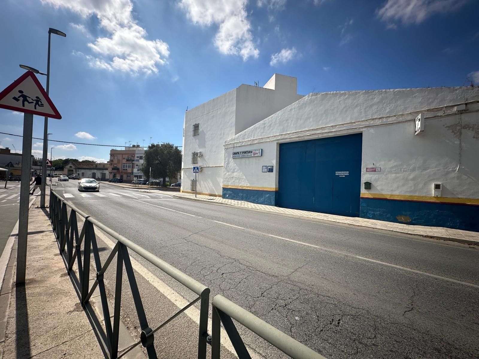 Vista exterior de Nave industrial en venta en Marchena