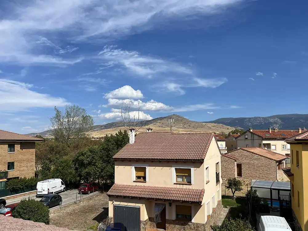 Reihenhaus mit Terrasse zum Verkauf in Palazuelos de Eresma, imagen 4