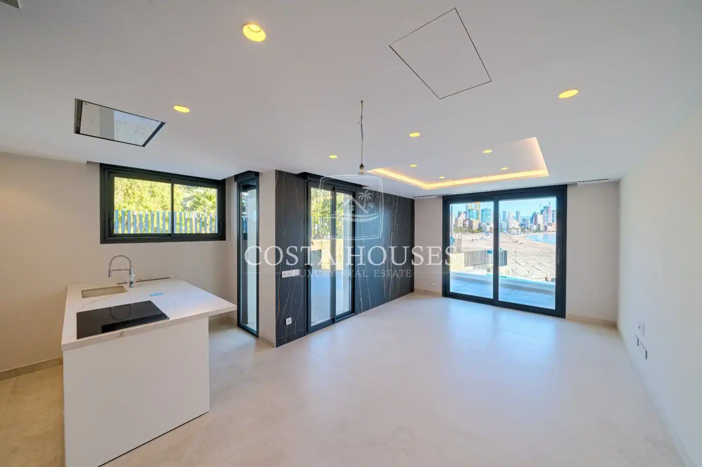 Planta baja en venta en Benidorm con Aire acondicionado, Jardín privado y Terraza