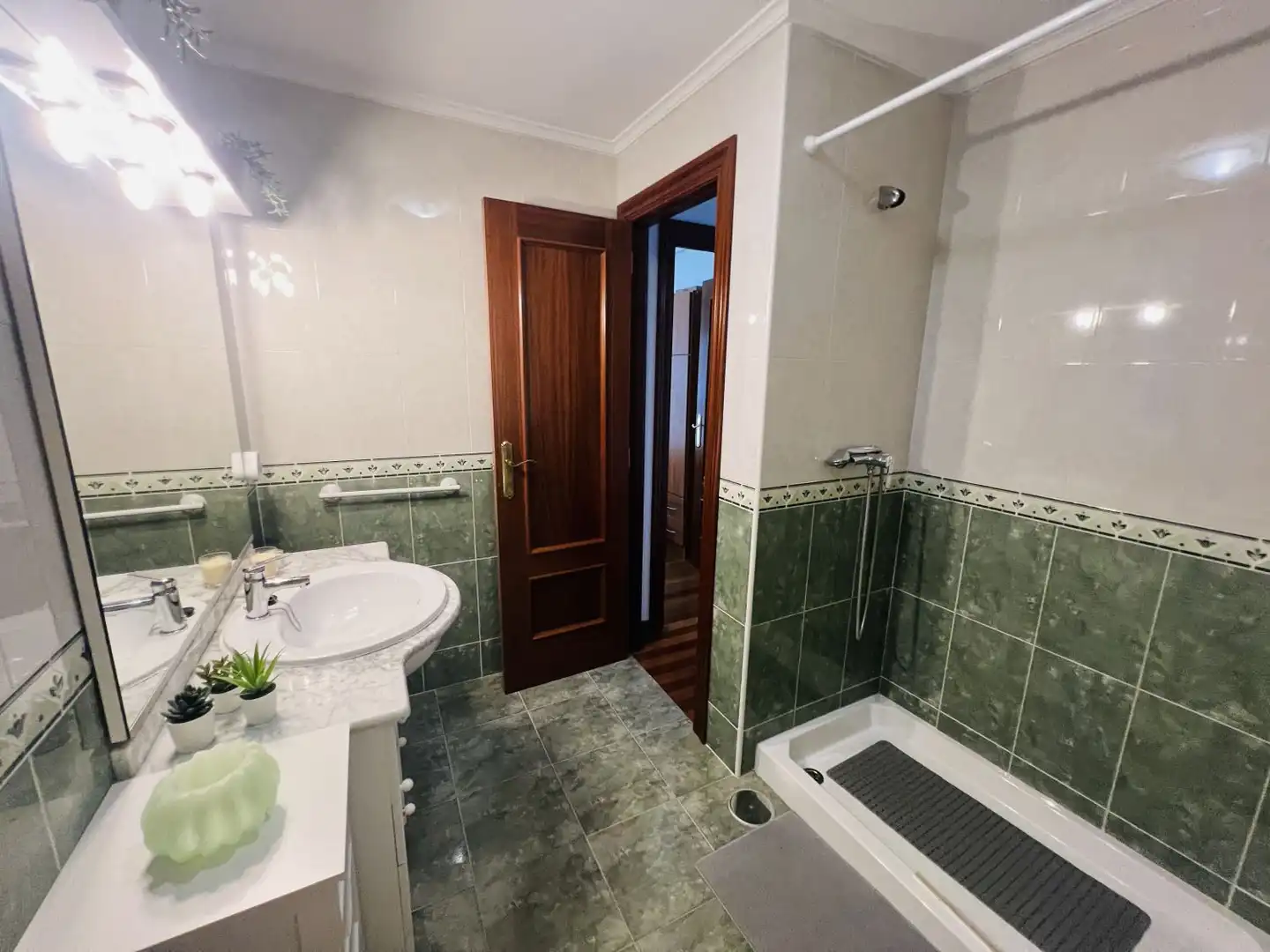 Bathroom of Flat for sale in Voto  with Heating, Parquet flooring and Furnished