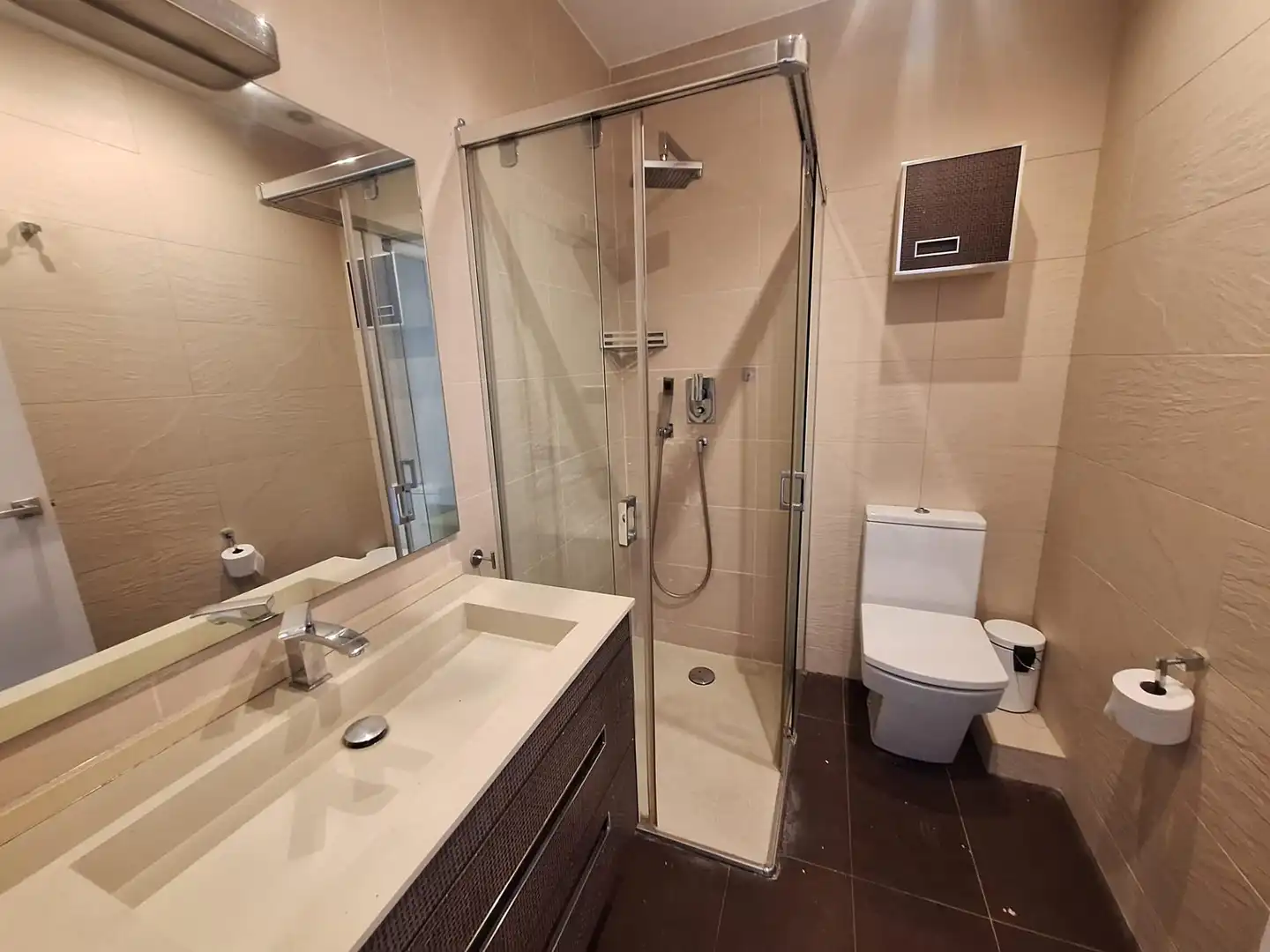 Baño de Casa o chalet en venta en Sabadell con Aire acondicionado, Calefacción y Jardín privado