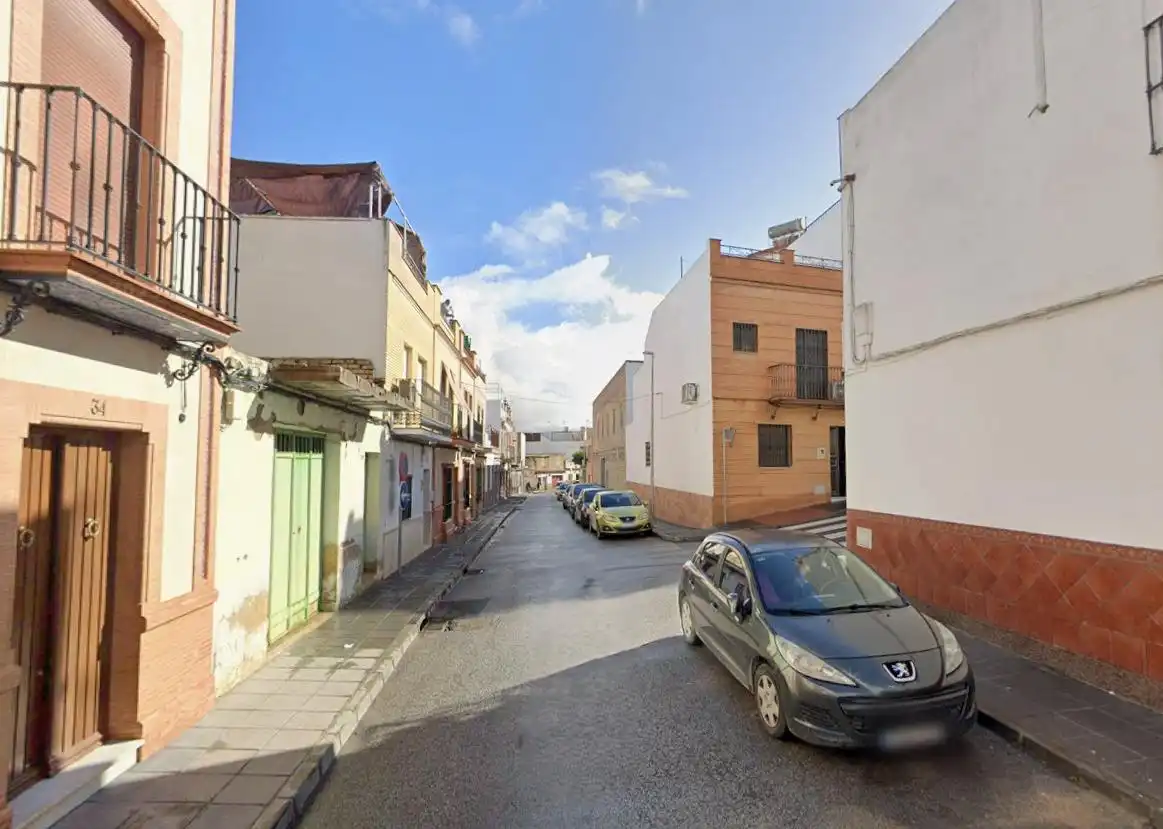 Vista exterior de Casa adosada en venda en Coria del Río