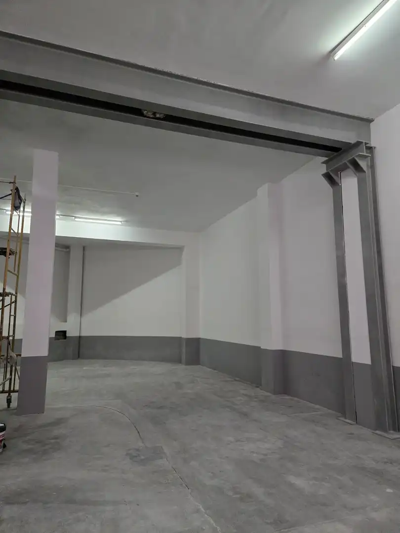 Nave industrial de alquiler en Manresa