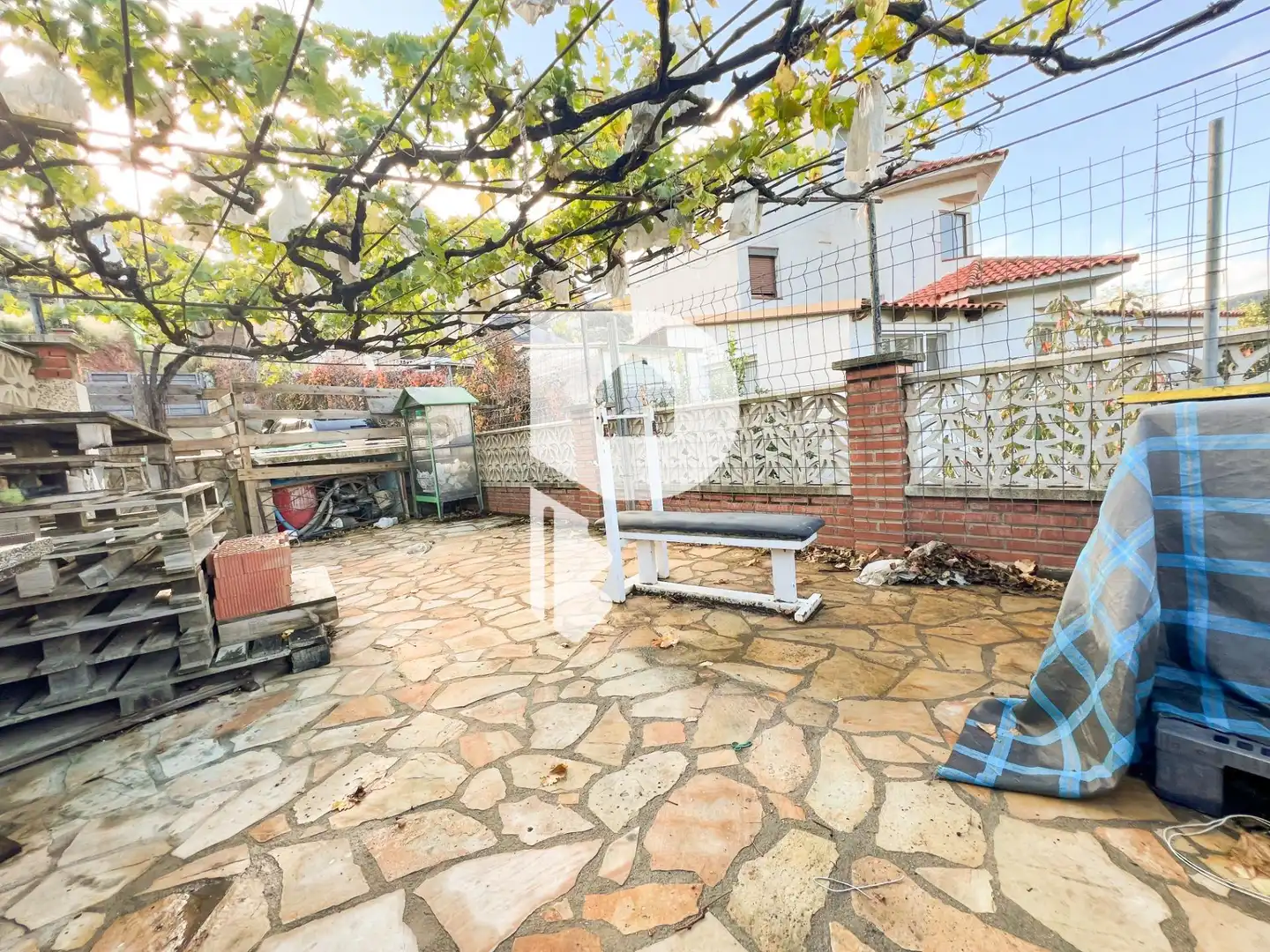 Terrassa de Casa o xalet en venda en Vallirana amb Aire condicionat, Calefacció i Jardí privat