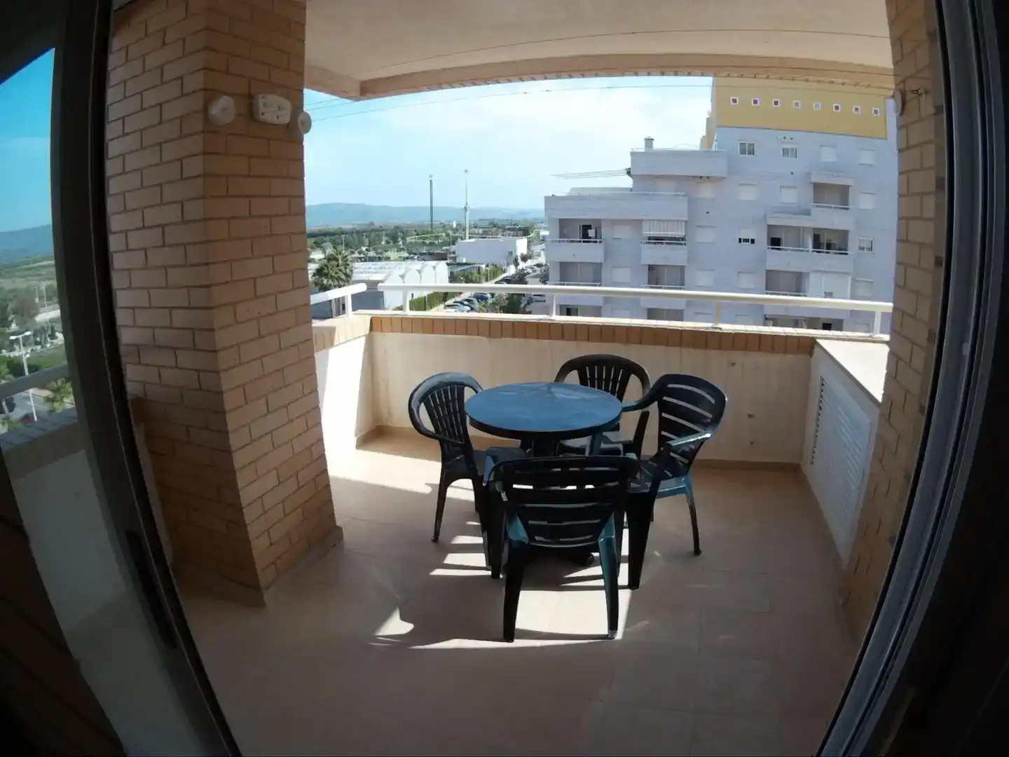 Terraza de Piso de alquiler en Oropesa del Mar / Orpesa con Aire acondicionado, Piscina y Amueblado