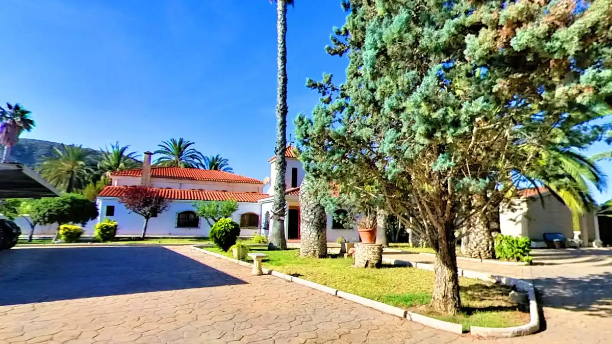 Casa con terraza en venta en Carrer Peña del Sol, imagen 9