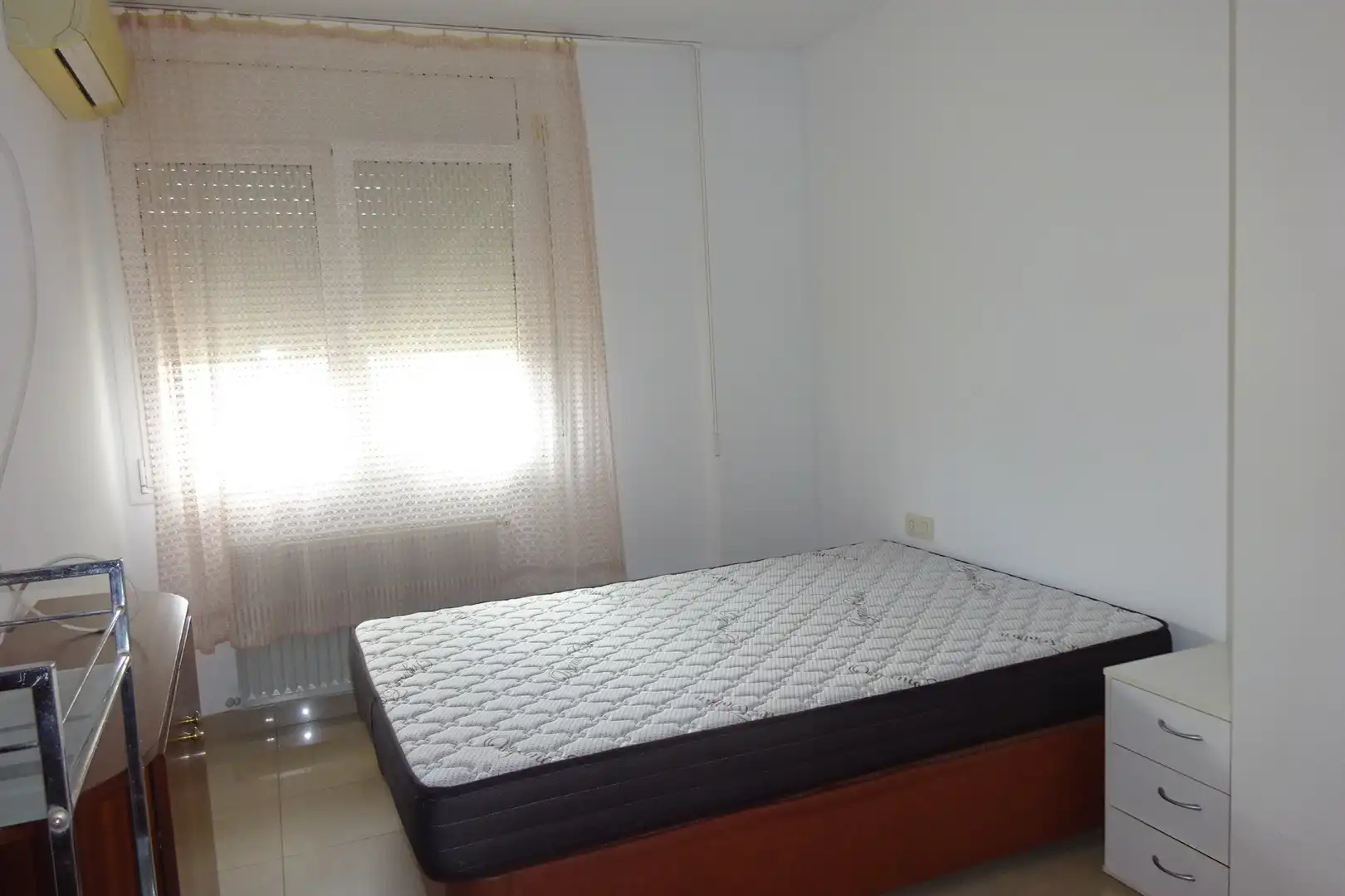 Flat for rent in Carrer del Bassegoda, Santa Eugènia