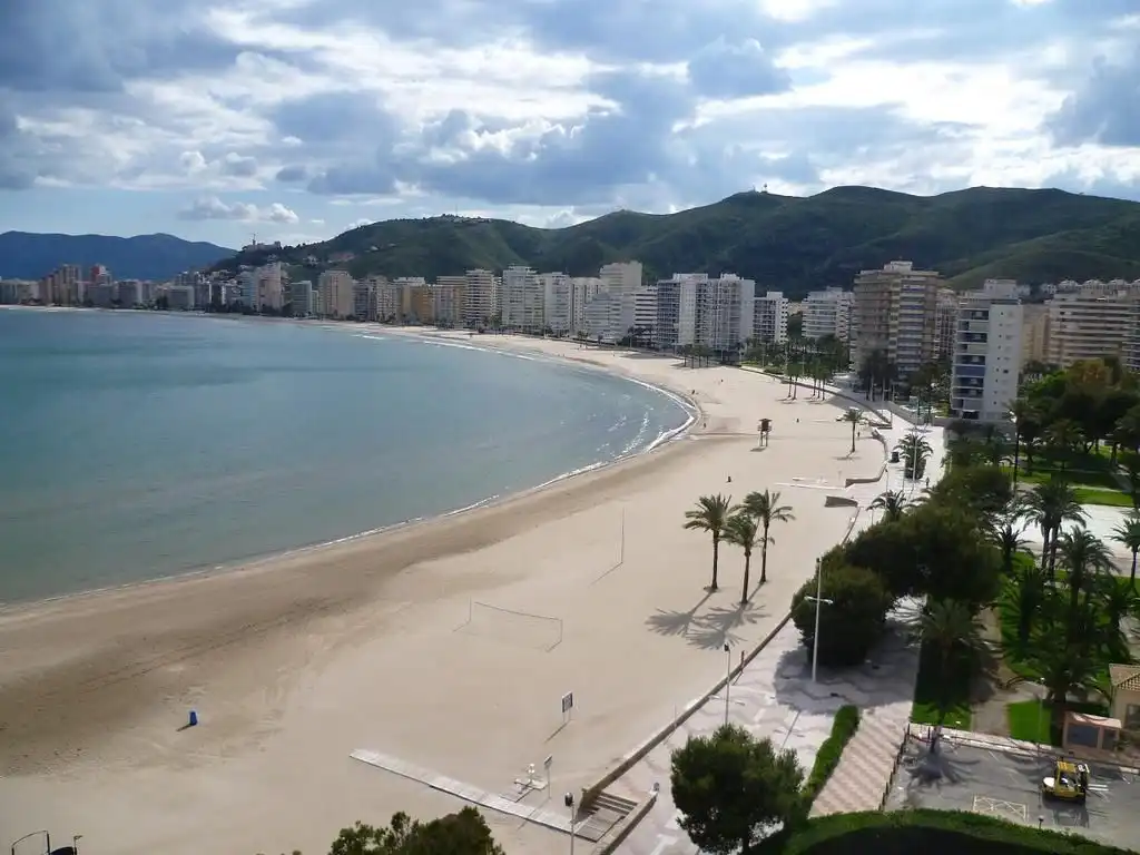 Exterior view of Apartments for rent in Cullera  with Terrace, Furnished and Oven