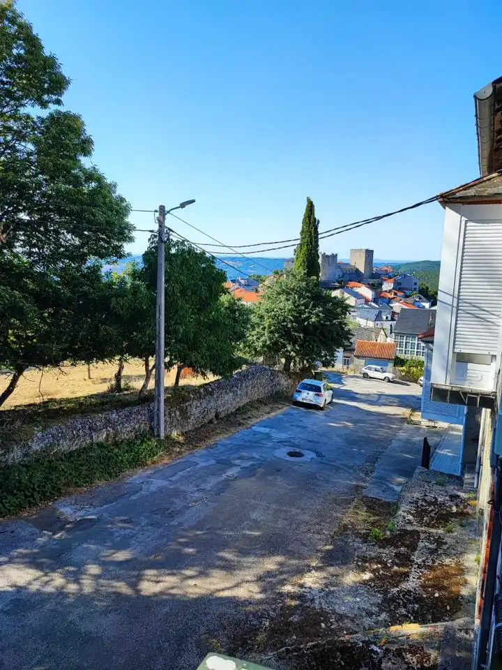 Exterior view of Houses for sale in Castro Caldelas  with Private garden and Terrace