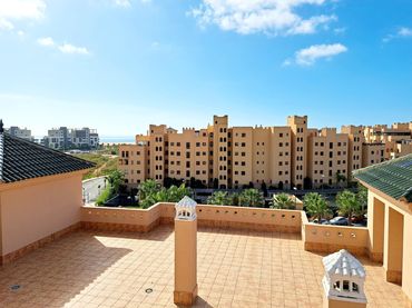 Àtic amb piscina en venda a Isla Canela