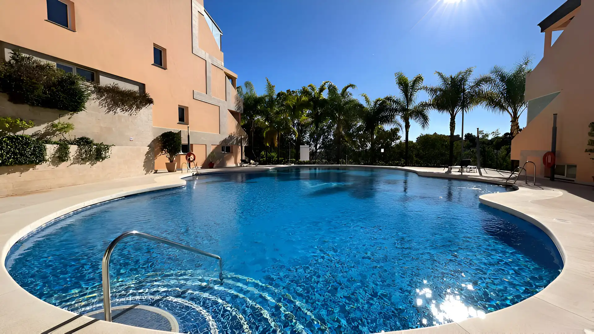 Apartamento con piscina en venta en Marbella Centro, imagen 25