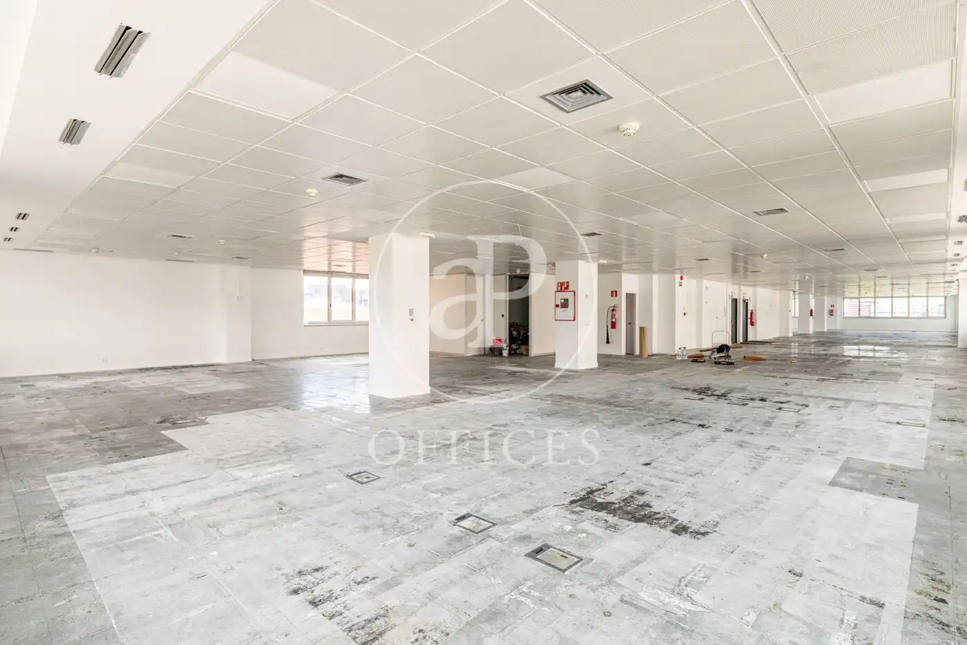 Office for rent in Madrid  with Air Conditioner and Heating