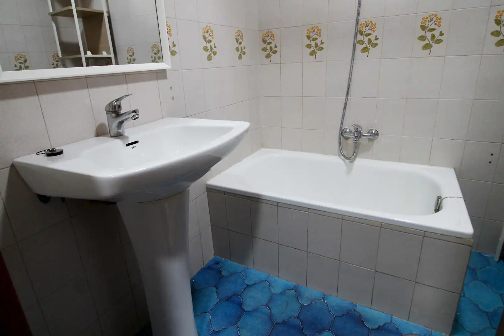 Bany de Pis en venda en Badajoz amb Terrassa