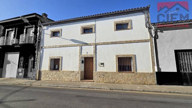 Casa-chalet en Venta en Miajadas