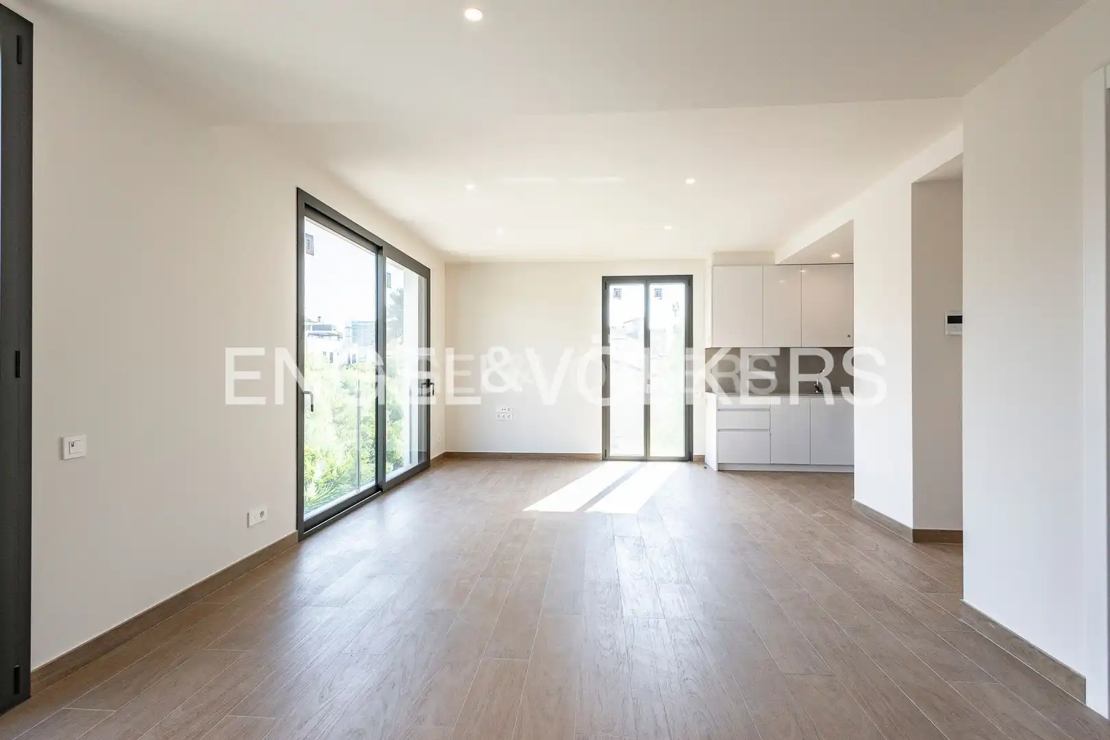 Planta baja de alquiler en Vallpineda - Santa Bàrbara