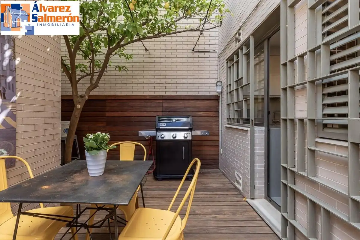 Terrace of Detached homes for sale in Granada