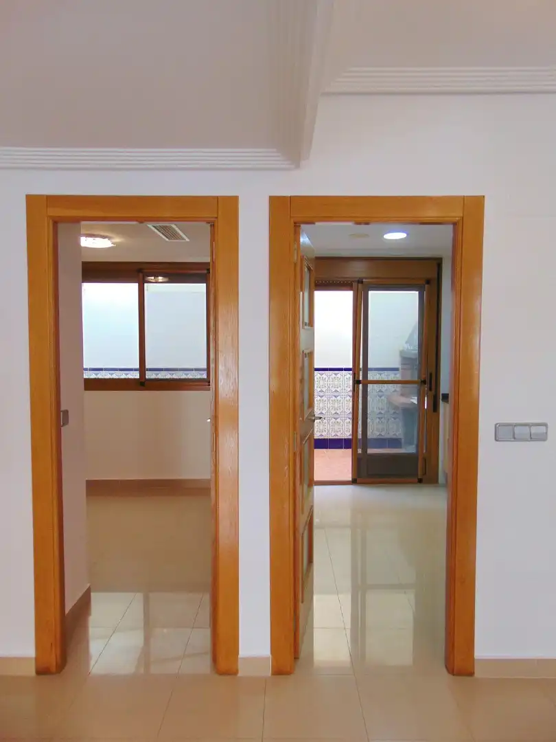 Casa adosada en venta en San Pedro del Pinatar con Terraza, Balcón y Alarma
