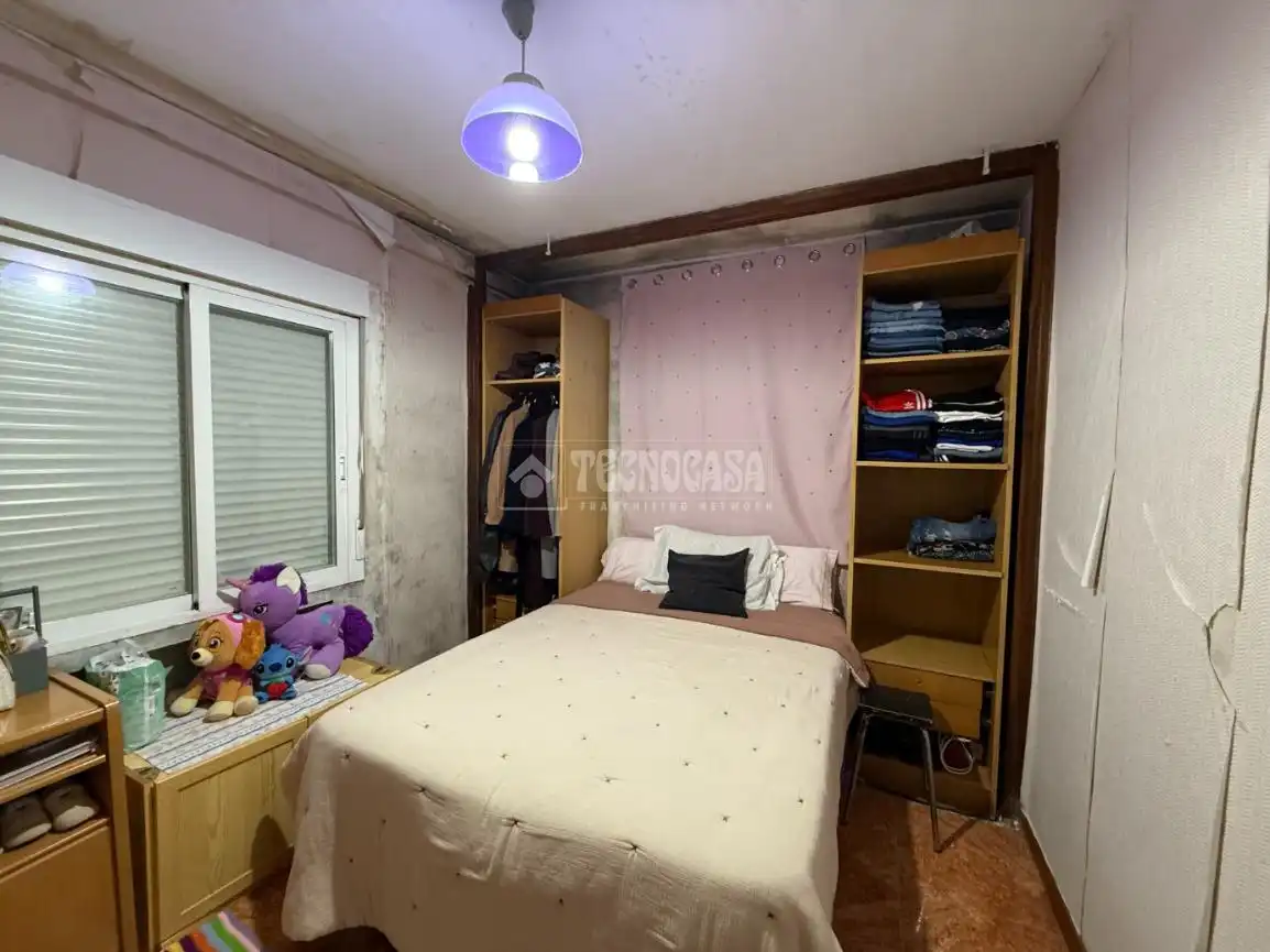 Habitación de Piso en venta en Alcalá de Henares con Calefacción