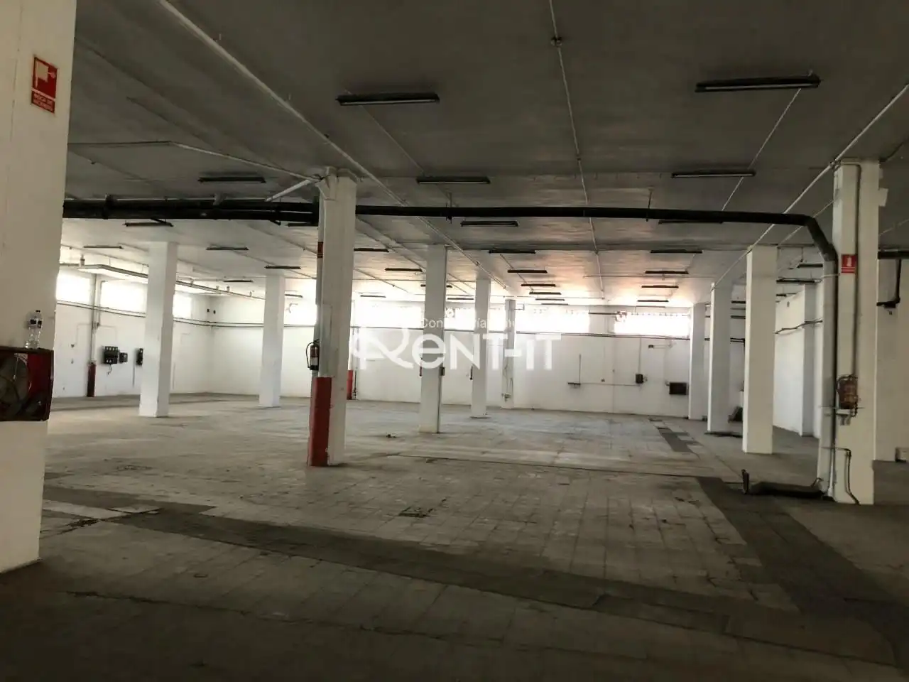 Fabrikhallen zur Miete in Sant Boi de Llobregat