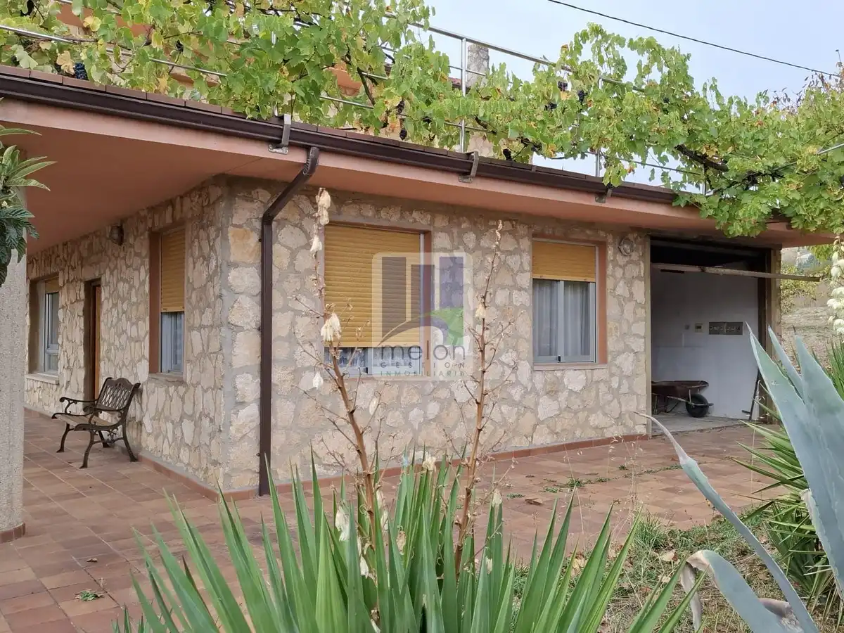 Casa o chalet en venta en VALDENOCEDA, Merindad de Valdivielso