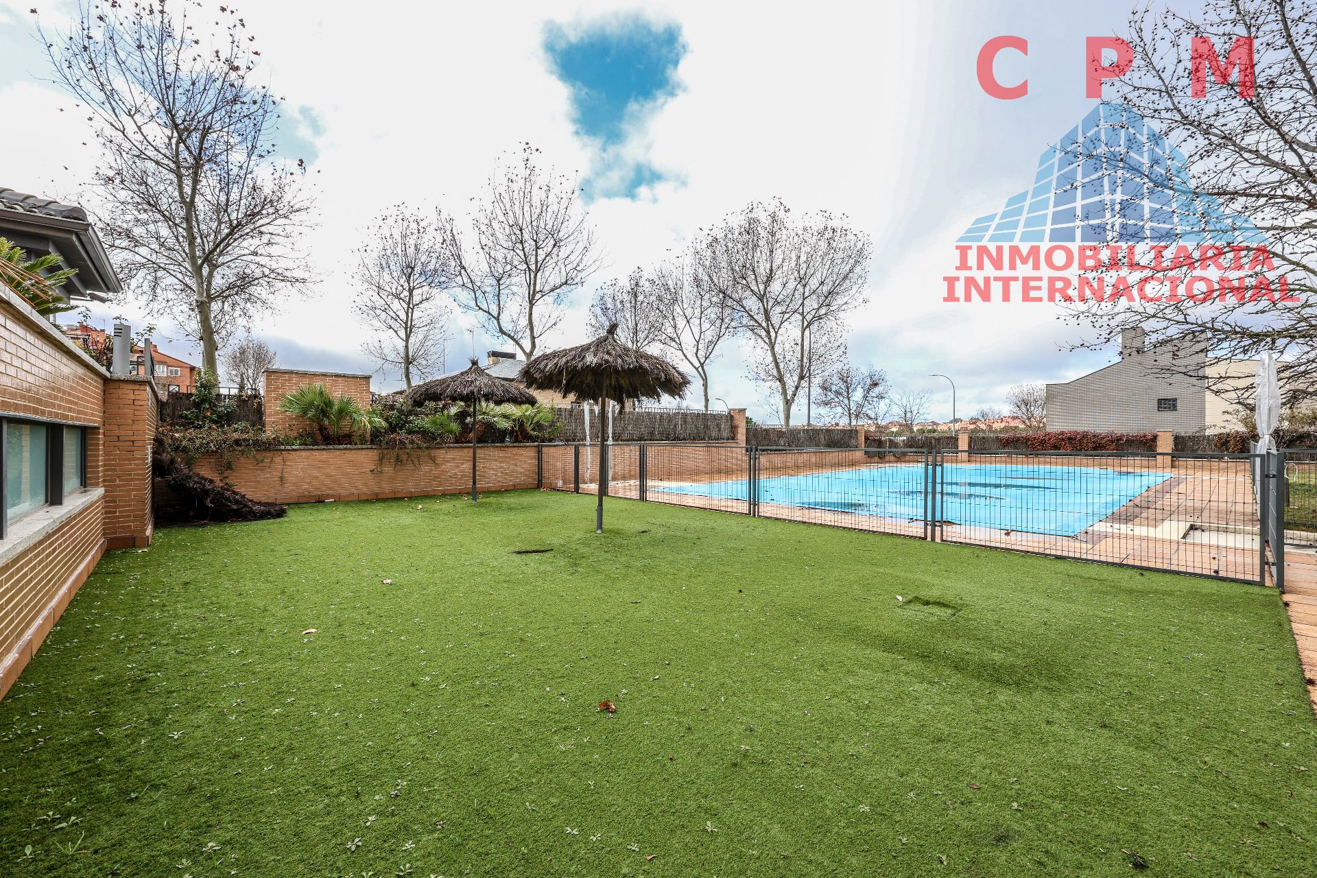 Swimming pool of Flat to rent in Boadilla del Monte  with Air Conditioner, Heating and Private garden