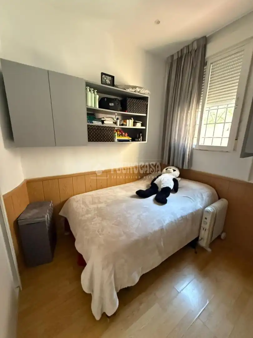 Bedroom of Flat for sale in Madrid  with Air Conditioner and Heating