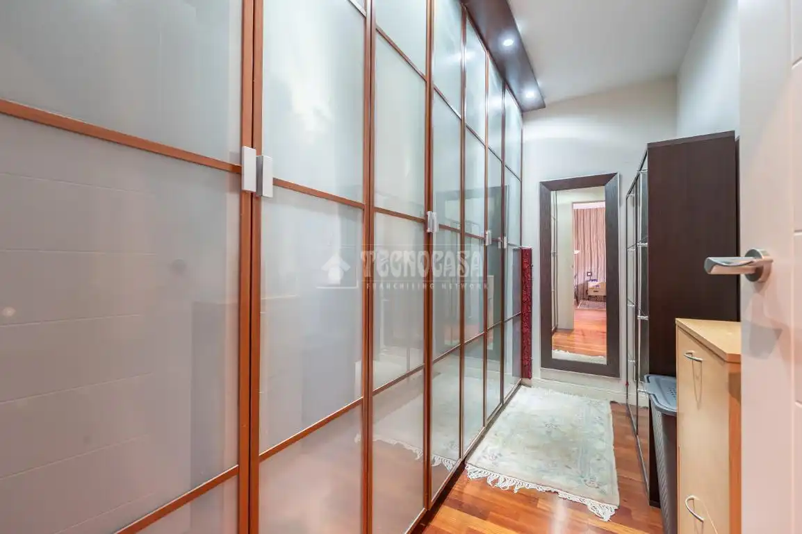 Casa adosada en venta en Paracuellos de Jarama con Aire acondicionado, Calefacción y Jardín privado