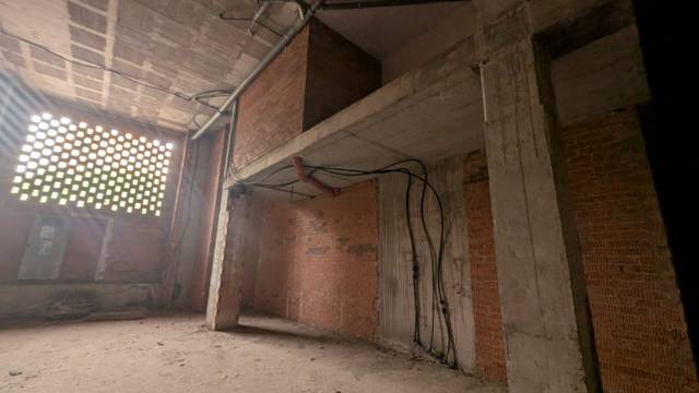 Local comercial en Alquiler en Mestrets