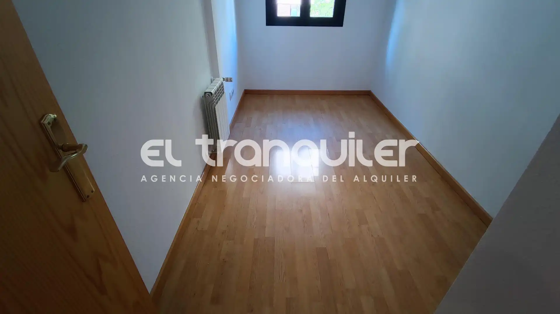 Flat for rent in Calle Tubas, Cuatro vientos
