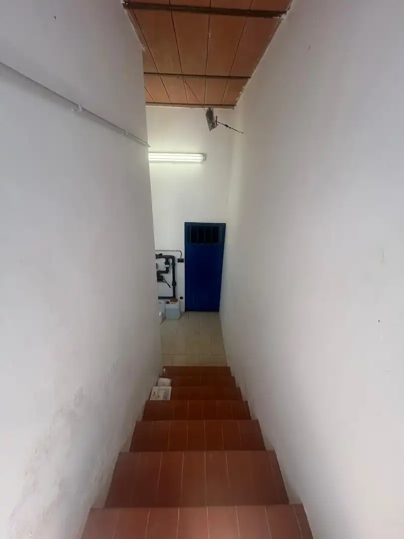 Houses for sale in Utrera  with Air Conditioner, Private garden and Terrace