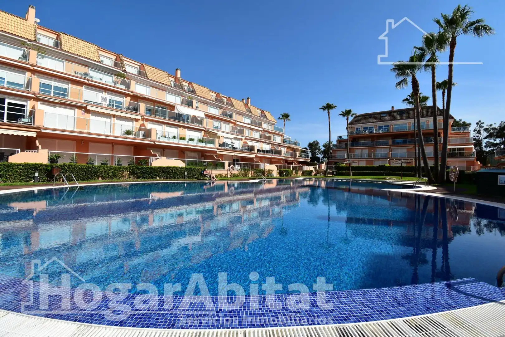 Appartamento con piscina in vendita a Carrer del Llac Taimir, imagen 2