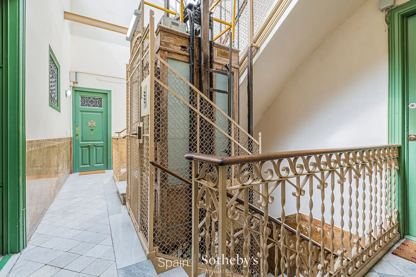 Attico con ascensore in vendita a Plaça de la Sagrada Família, imagen 17