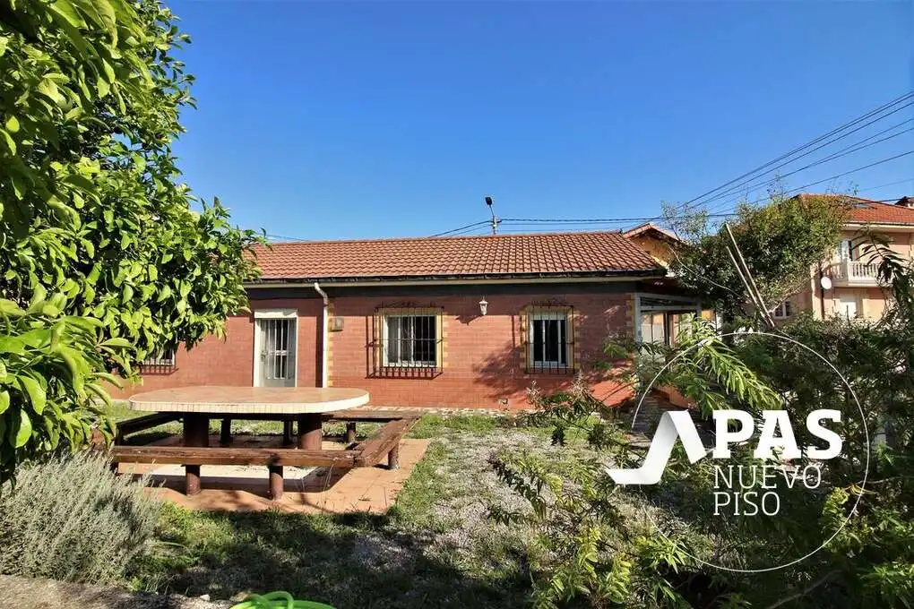 Exterior view of Houses for sale in Miengo  with Heating, Private garden and Storage room