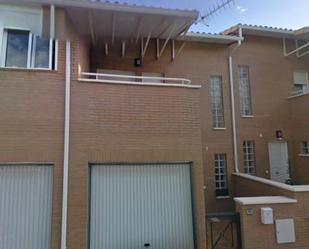 Exterior view of Single-family semi-detached for sale in Torija  with Private garden and Terrace