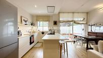 Kitchen of Flat to rent in Sant Cugat del Vallès  with Heating, Parquet flooring and Terrace