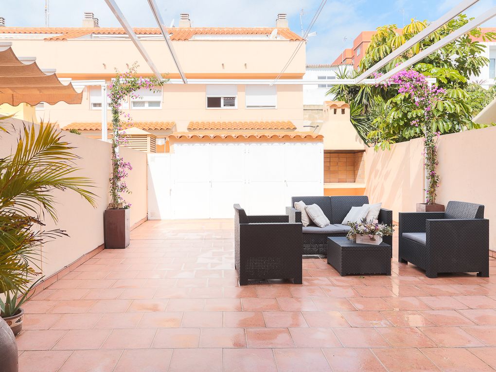 Casa o xalet de lloguer a Isabel de villena, La Malva-rosa
